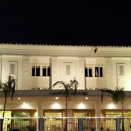 Ganpat Grand Palani Exterior foto